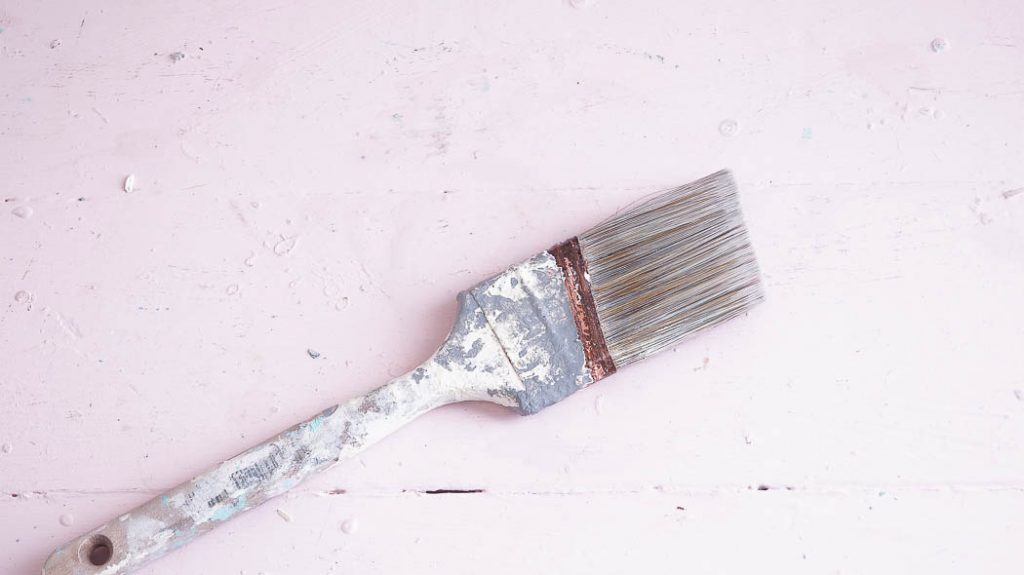 Vinegar Cleans Paint Brushes MAKEUP FOR MATURE SKIN