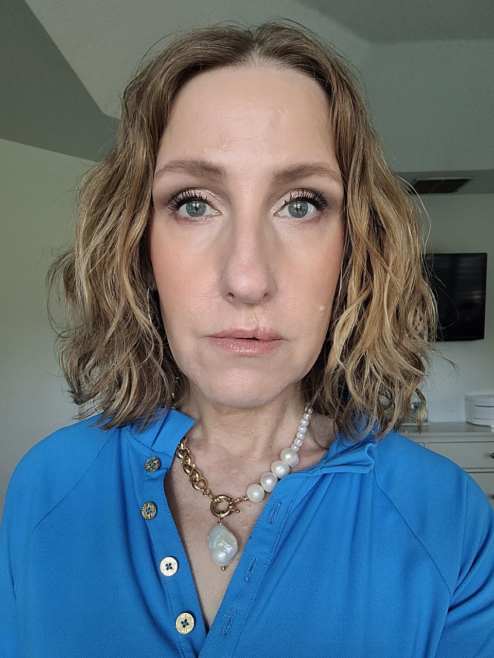 NO FOUNDATION MAKEUP LOOK ON MATURE SKIN OVER50